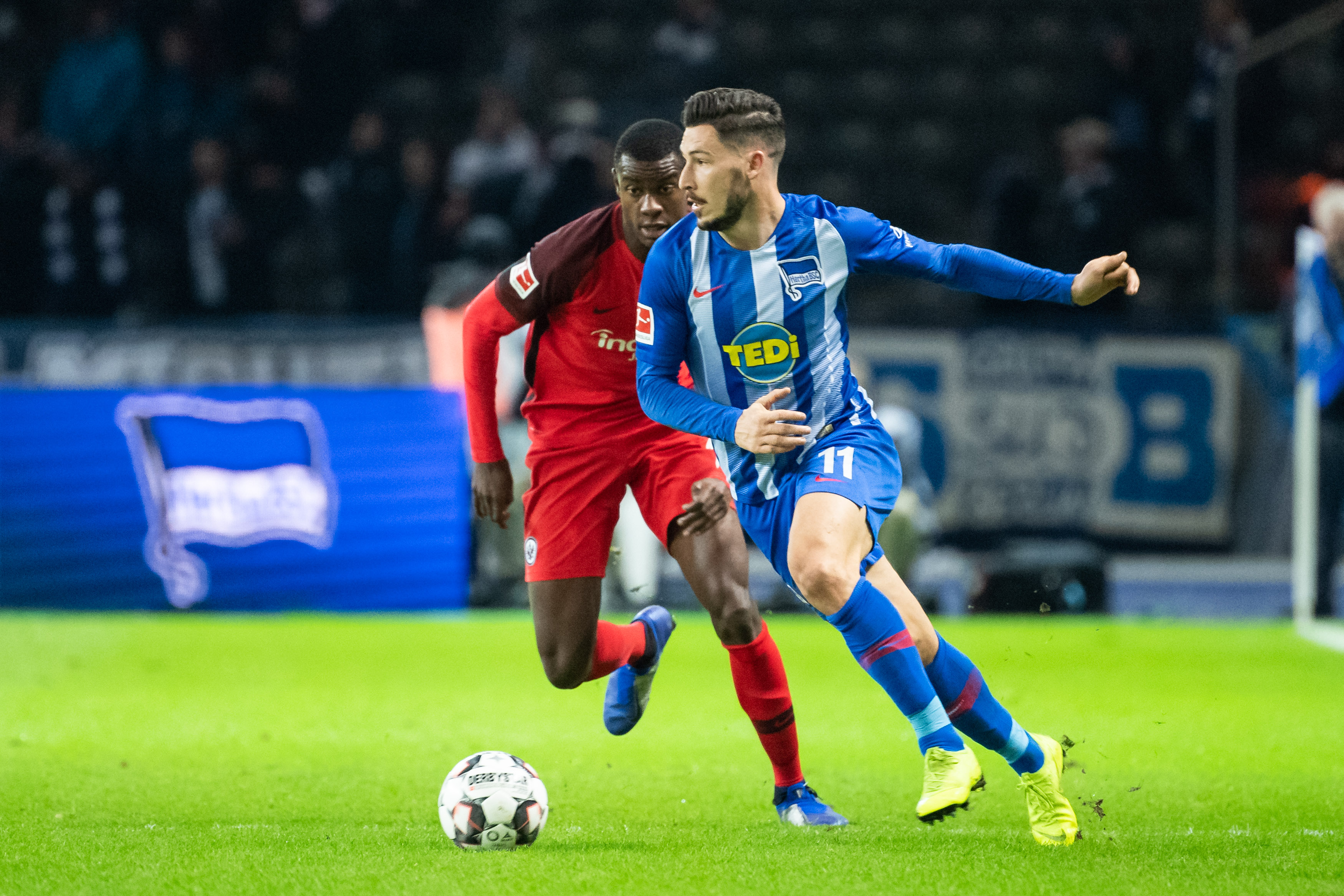 以其严密的 以其严密的