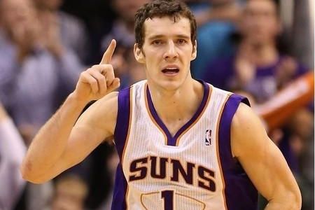 带领队员进 带领队员进